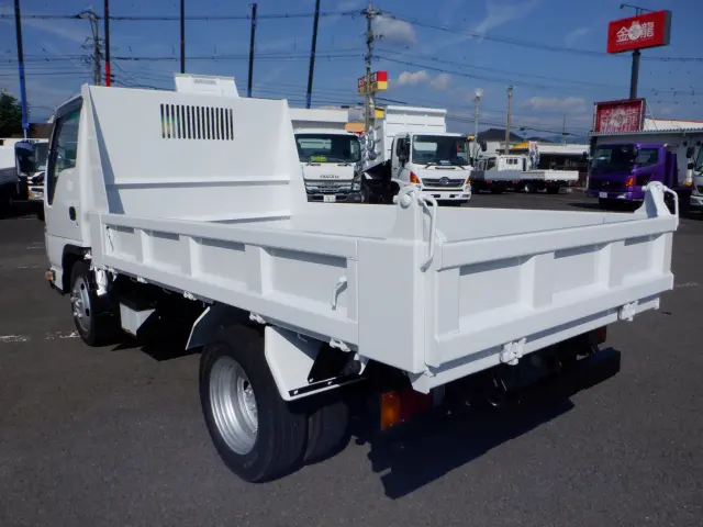いすゞ エルフ TKG-NJR85AN(2WD)の写真6