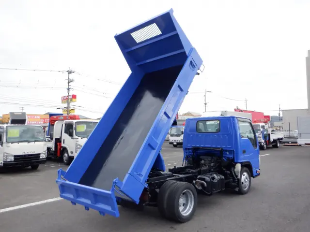 いすゞ エルフ TKG-NJR85AD(2WD)の写真13