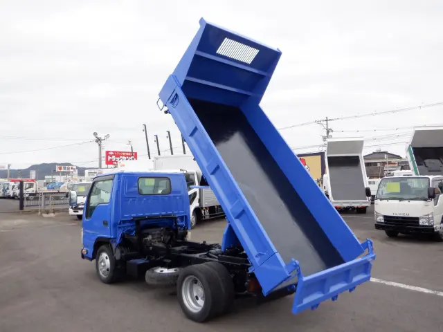 いすゞ エルフ TKG-NJR85AD(2WD)の写真15