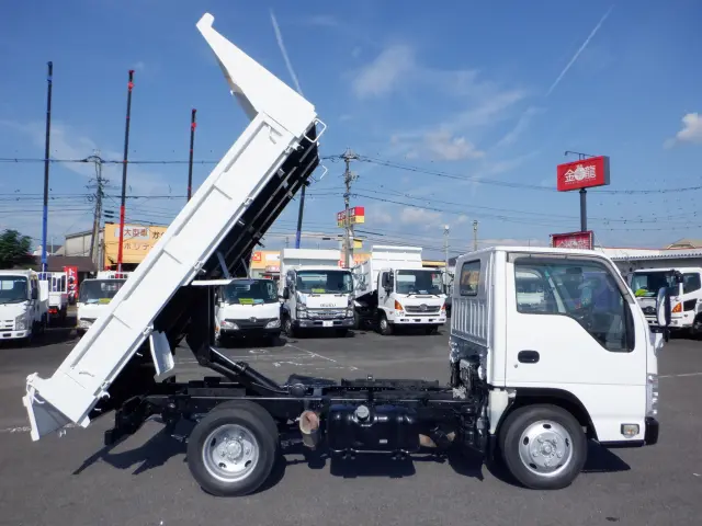 いすゞ エルフ TKG-NJR85AN(2WD)の写真18