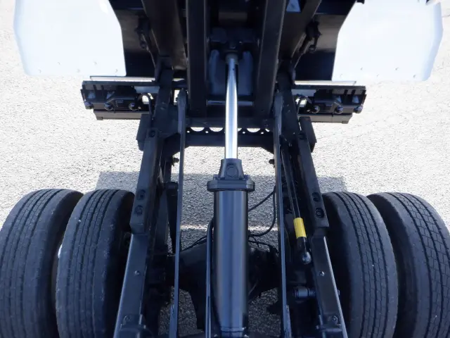いすゞ エルフ TKG-NJR85AN(2WD)の写真20
