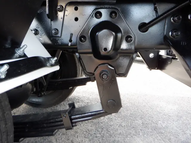 いすゞ エルフ TKG-NJR85AN(2WD)の写真24
