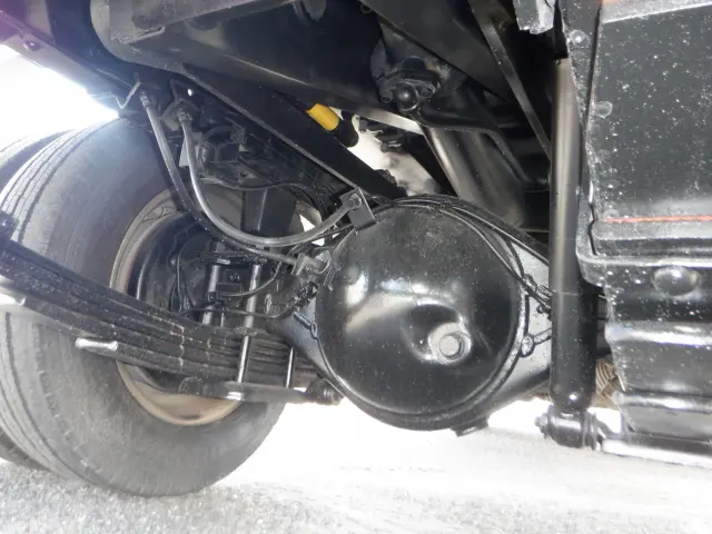 いすゞ エルフ TKG-NJR85AN(2WD)の写真28