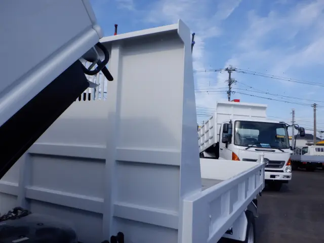 いすゞ エルフ TKG-NJR85AN(2WD)の写真30