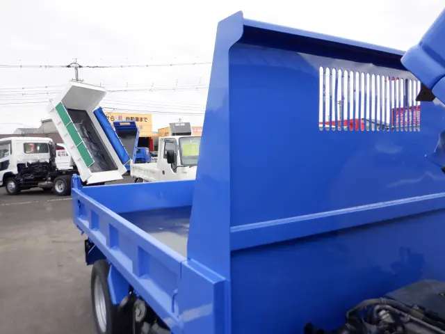 いすゞ エルフ TKG-NJR85AD(2WD)の写真31