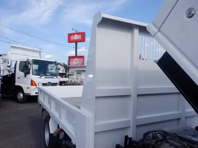いすゞ エルフ TKG-NJR85AN(2WD)の写真31