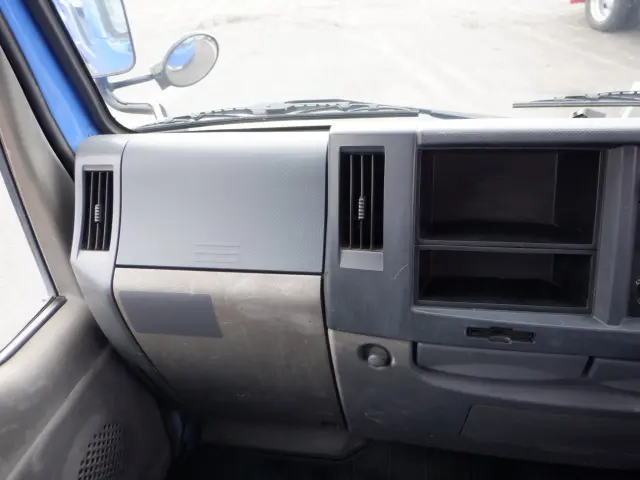 いすゞ エルフ TKG-NJR85AD(2WD)の写真43