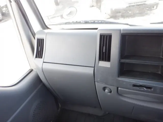 いすゞ エルフ TKG-NJR85AN(2WD)の写真46