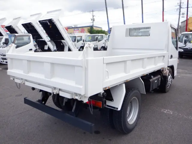 三菱 キャンター PDG-FE71DD(2WD)の写真2