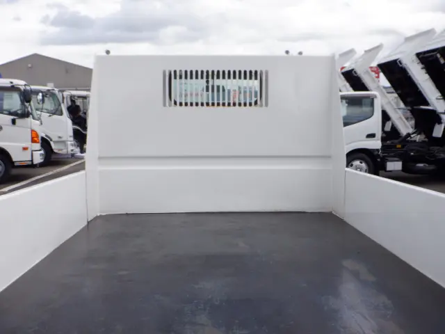三菱 キャンター PDG-FE71DD(2WD)の写真7