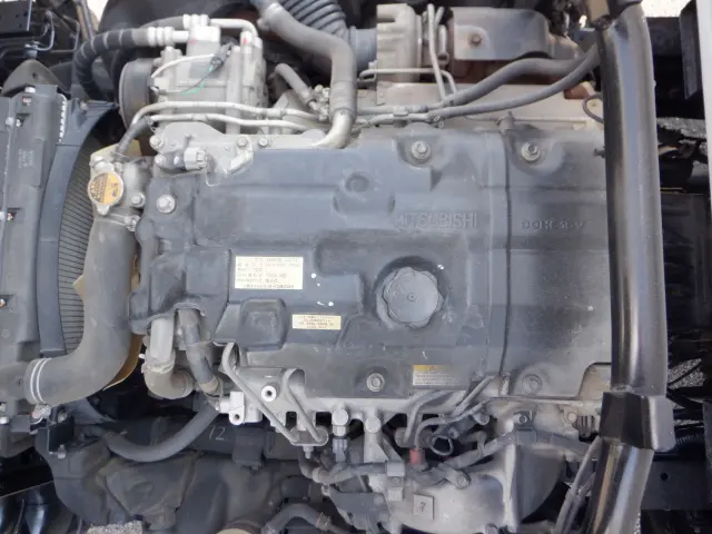 三菱 キャンター PDG-FE71DD(2WD)の写真28