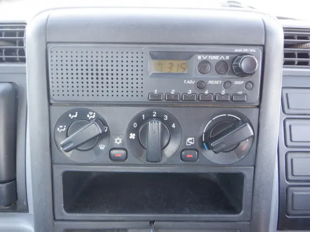 三菱 キャンター PDG-FE71DD(2WD)の写真40