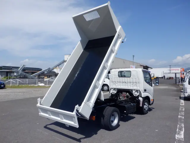 日野 デュトロ TKG-XZC610T(2WD)の写真12