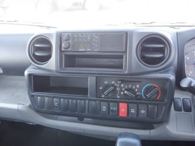 日野 デュトロ TKG-XZC610T(2WD)の写真41