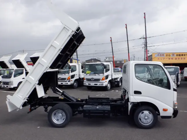 トヨタ ダイナ BKG-XZU554D(2WD)の写真20