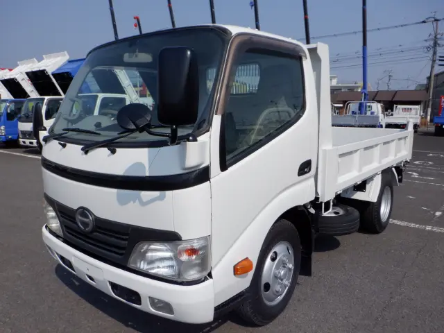 日野 デュトロ BKG-XZU314T(2WD)の写真1