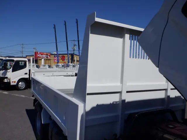 日野 デュトロ TKG-XZU620T(2WD)の写真32