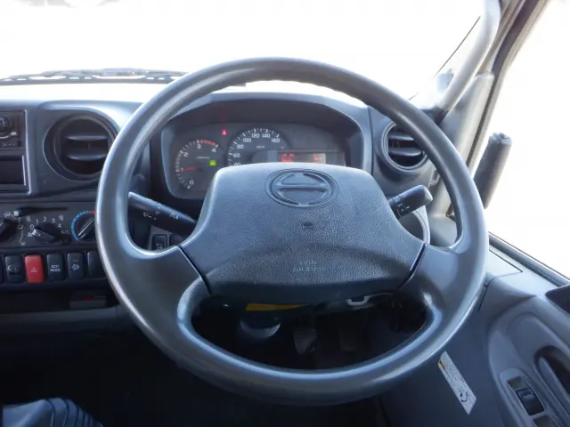 日野 デュトロ TKG-XZU620T(2WD)の写真49
