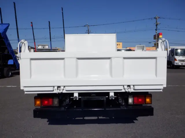 いすゞ エルフ 2RG-NKR88AD(2WD)の写真11