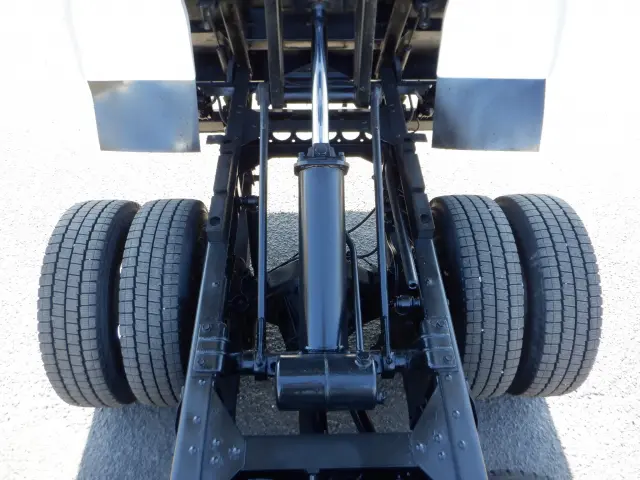 いすゞ エルフ 2RG-NKR88AD(2WD)の写真18