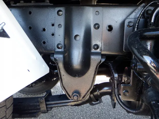 いすゞ エルフ 2RG-NKR88AD(2WD)の写真21