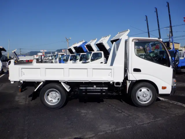 日野 デュトロ TKG-XZU620T(2WD)の写真8
