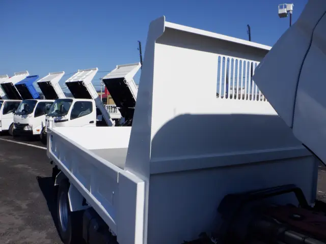 日野 デュトロ TKG-XZU620T(2WD)の写真32