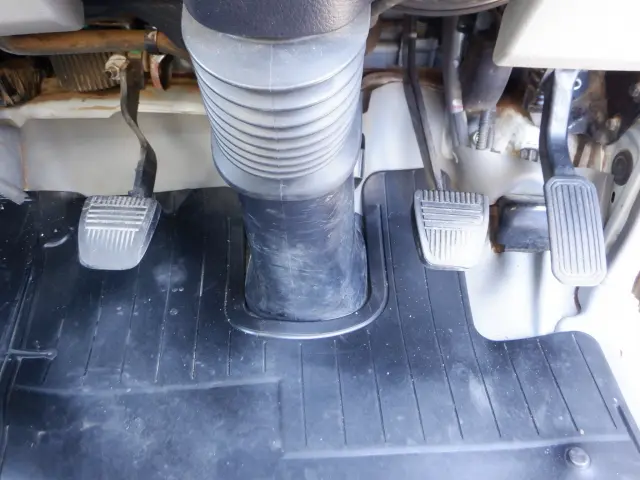 日野 デュトロ TKG-XZU620T(2WD)の写真37