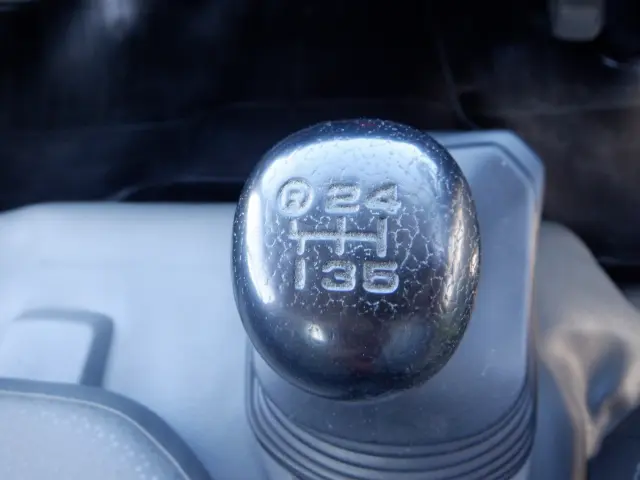 日野 デュトロ TKG-XZU620T(2WD)の写真38