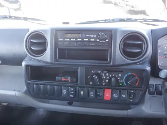 日野 デュトロ TKG-XZU620T(2WD)の写真40