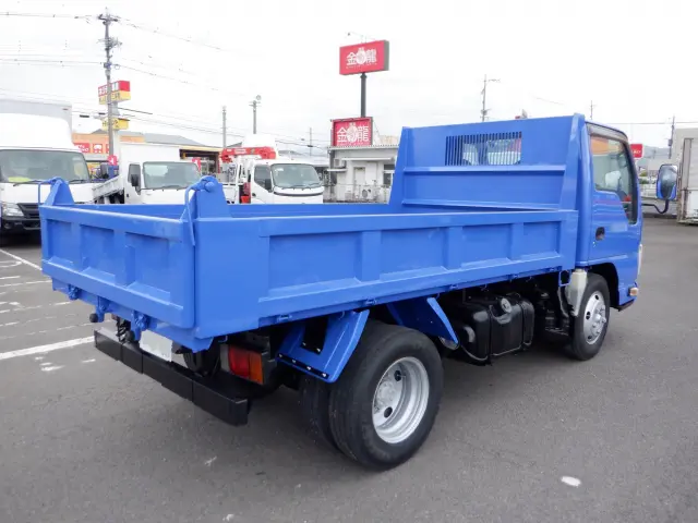 いすゞ エルフ TKG-NKR85AD(2WD)の写真3