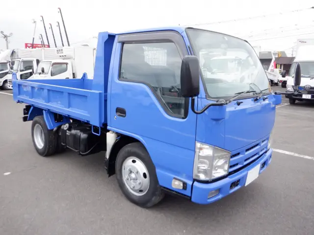 いすゞ エルフ TKG-NKR85AD(2WD)の写真5