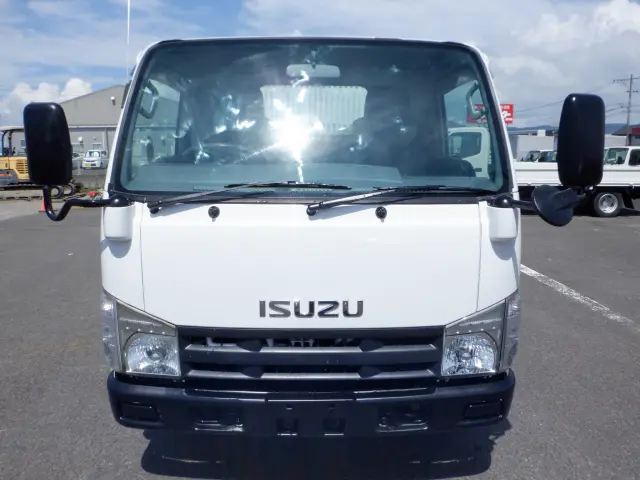 いすゞ エルフ TKG-NKR85AN(2WD)の写真4