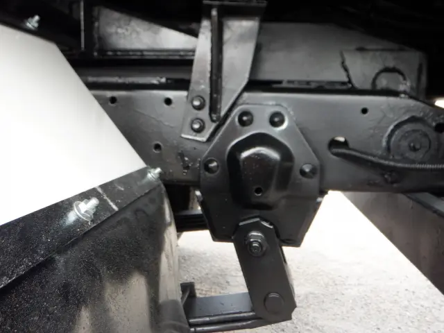 いすゞ エルフ TKG-NKR85AN(2WD)の写真29