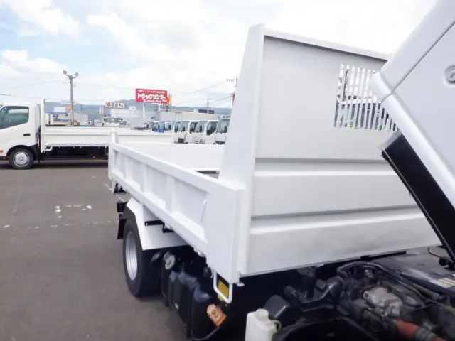 いすゞ エルフ TKG-NKR85AN(2WD)の写真33