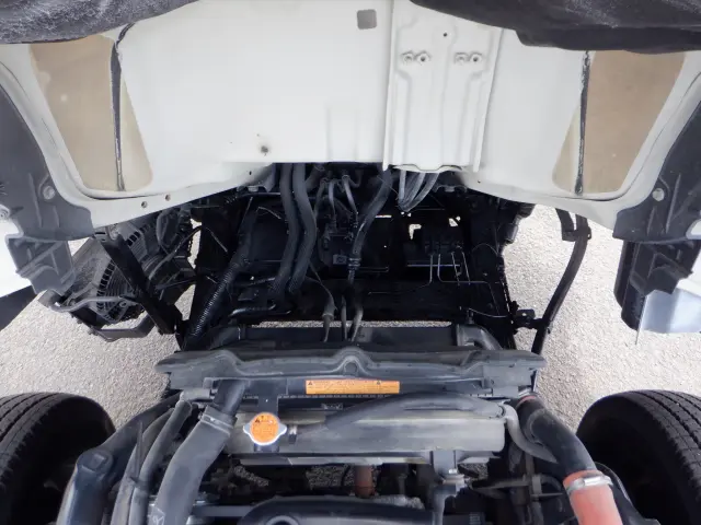 いすゞ エルフ TKG-NKR85AN(2WD)の写真37