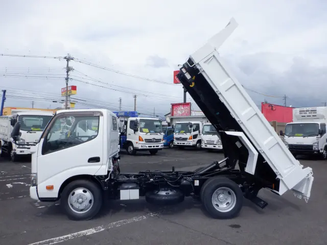 日野 デュトロ TKG-XZU620T(2WD)の写真20