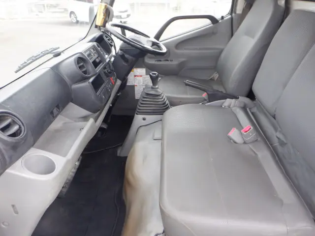 日野 デュトロ TKG-XZU620T(2WD)の写真43