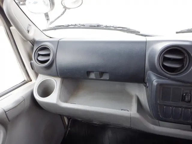 日野 デュトロ TKG-XZU620T(2WD)の写真44