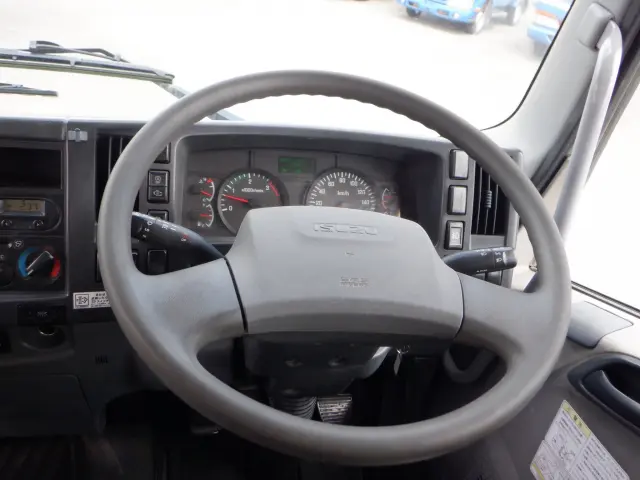 いすゞ フォワード TKG-FRR90S1(2WD)の写真8