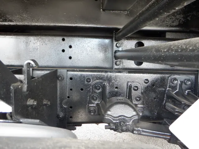 いすゞ フォワード TKG-FRR90S1(2WD)の写真30