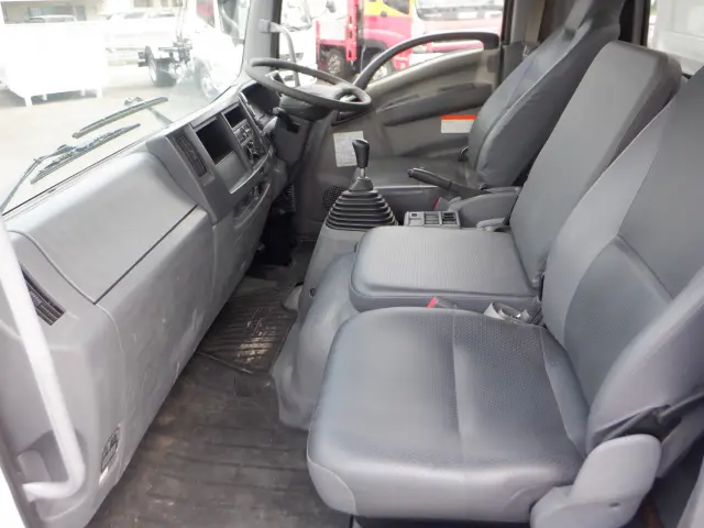いすゞ フォワード TKG-FRR90S1(2WD)の写真39