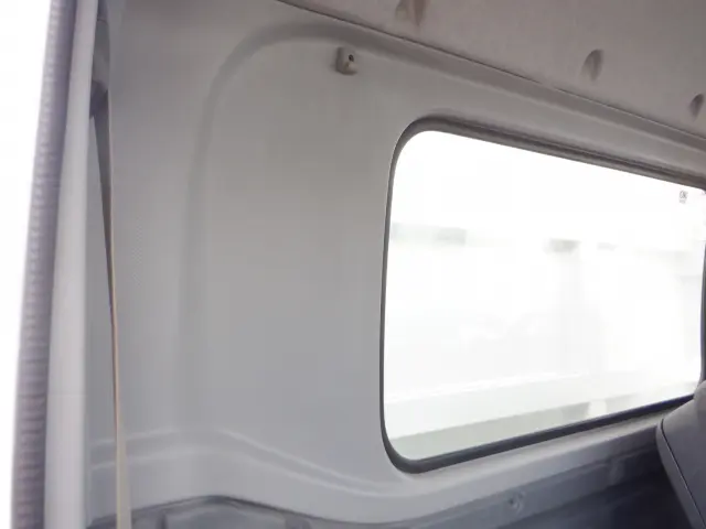いすゞ フォワード TKG-FRR90S1(2WD)の写真42