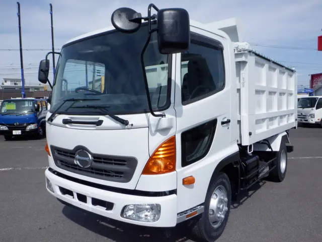 日野 レンジャー TKG-FC9JCAA(2WD)の写真1