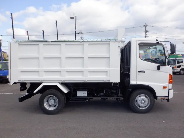 日野 レンジャー TKG-FC9JCAP(2WD)の写真16