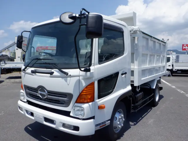 日野 レンジャー TKG-FC9JCAP(2WD)の写真1