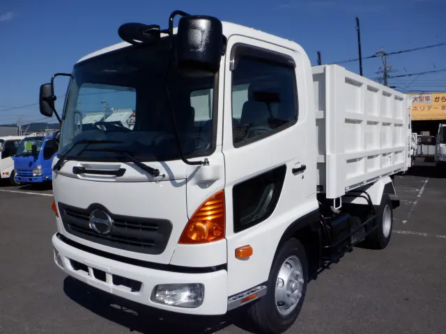 日野 レンジャー TKG-FC9JCAP(2WD)の写真1