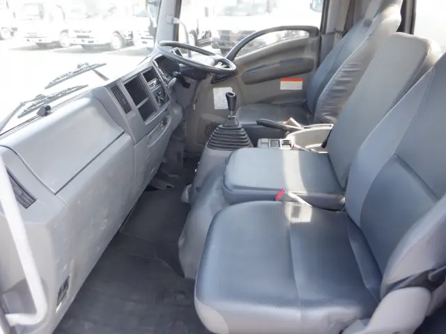 いすゞ フォワード TKG-FRR90S1(2WD)の写真38