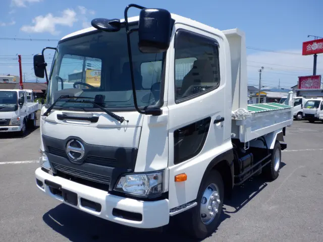 日野 レンジャー 2KG-FC2ABA(2WD)の写真1