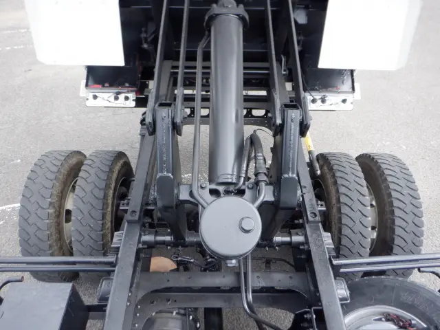 いすゞ フォワード TKG-FRR90S1(2WD)の写真19